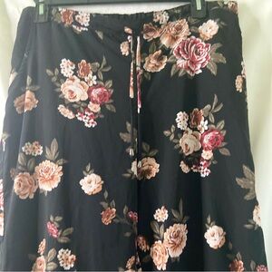 Xhilaration Black Women’s Wide Leg Pants with Floral Design